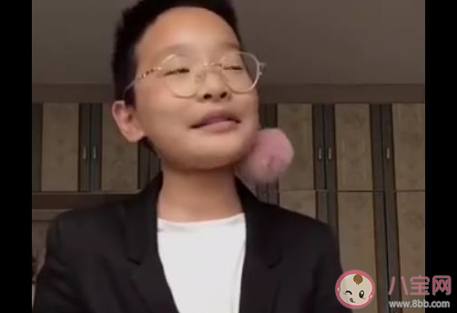 鐘美美為什么火了 鐘美美是誰資料介紹