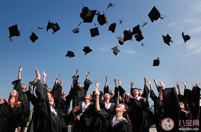 2020最特別的畢業季朋友圈配文 最特別的畢業季朋友圈簡短句子 2020最特別的畢業季朋友圈配文 最特別的畢業季朋友圈簡短句子