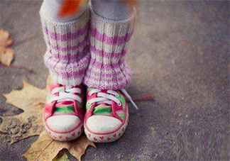 1-3歲的寶寶鞋子如何選擇 給寶寶選擇鞋子要注意些什么