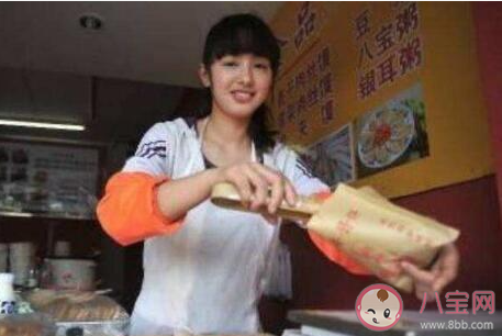 假如用你的專業去擺攤你會賣什么 你的專業轉行擺地攤可行嗎