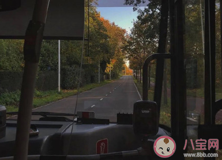 為什么越長大越不愿與人交流 長大不愿與人交流的原因