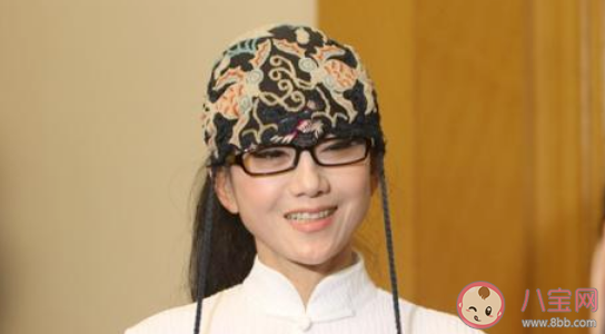 女人最大的失敗是沒(méi)兒女嗎 女人的價(jià)值是生兒育女嗎