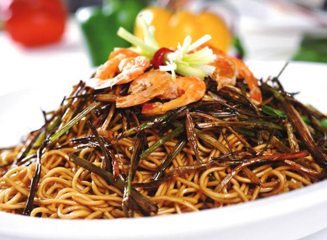 酸辣蝦仁蔥油拌面怎么做最好吃 酸辣蝦仁蔥油拌面做法介紹