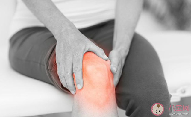 吹空調(diào)會(huì)導(dǎo)致關(guān)節(jié)炎嗎 空調(diào)房中該如何保護(hù)膝關(guān)節(jié) 吹空調(diào)會(huì)導(dǎo)致關(guān)節(jié)炎嗎 空調(diào)房中該如何保護(hù)膝關(guān)節(jié)