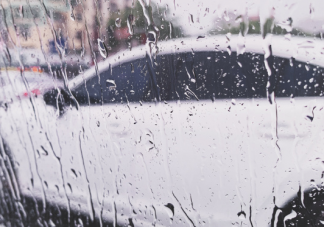 2020狂風暴雨點朋友圈說說 半夜狂風暴雨的心情說說