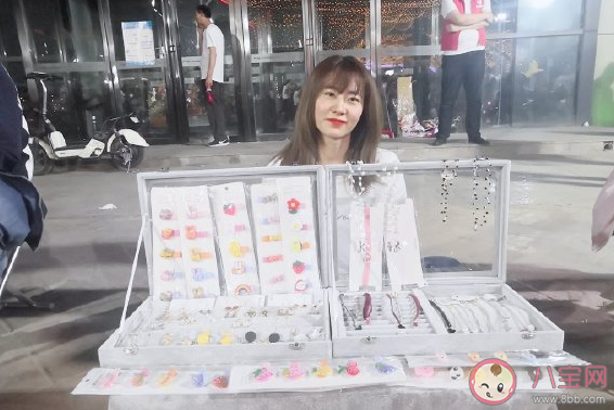 第一次擺地攤怎么發說說好 第一次擺地攤感悟 第一次擺地攤怎么發說說好 第一次擺地攤感悟