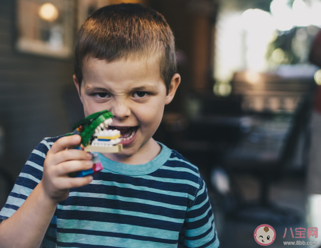 孩子有攻擊性行為怎么應對解決 孩子有攻擊性行為怎么辦