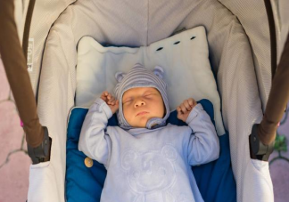 寶寶睡覺(jué)吹空調(diào)能開(kāi)一整晚嗎 寶寶睡覺(jué)開(kāi)整晚空調(diào)好不好