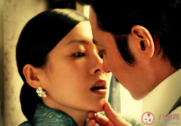 悶騷男故意不理你是怎樣的心理 如何試探悶騷男是不是喜歡自己