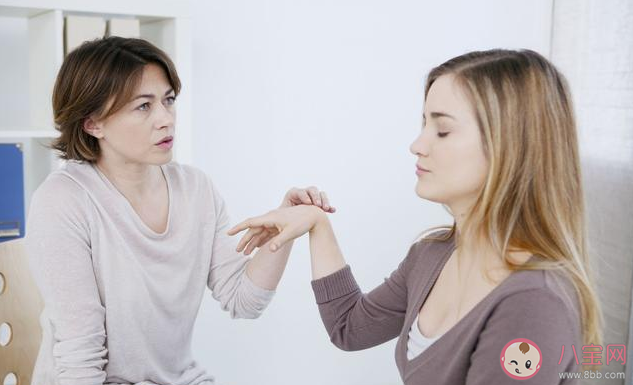 抑郁癥的人擅自停藥會有什么反應 抑郁癥停藥的癥狀反應