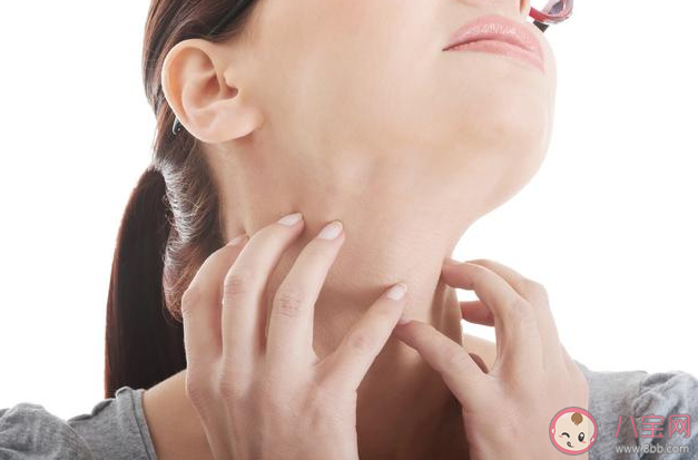 長(zhǎng)濕疹是因?yàn)闈駳庵貑?為什么夏季濕疹容易加重