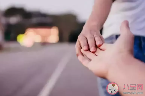 怎么化解親子情緒危機 媽媽怎么做是正確的 怎么化解親子情緒危機 媽媽怎么做是正確的