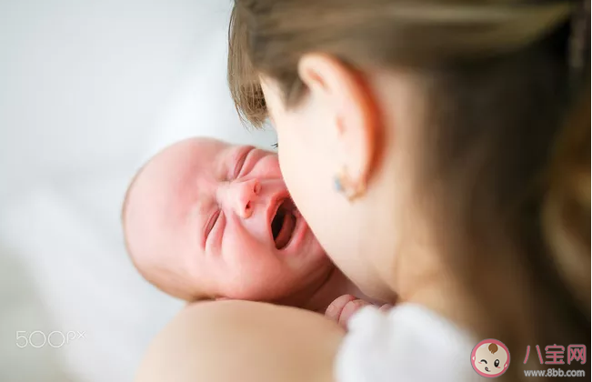 孩子二月哭是怎么回事 為什么寶寶二月哭的兇