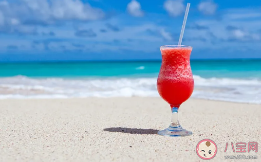 夏季寶寶可以吃涼的食物嗎 寶寶能喝涼奶嗎