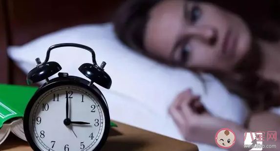 早晨怎么起床可以精神一整天呢 早上早起如何迅速精神。 早晨怎么起床可以精神一整天呢 早上早起如何迅速精神。