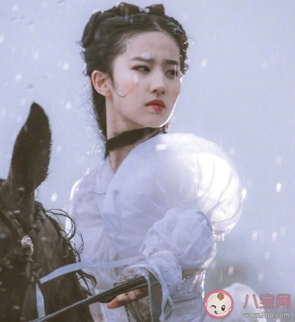 只靠白衣就迷死人的角色盤點(diǎn) 被誰的白衣造型迷倒過 只靠白衣就迷死人的角色盤點(diǎn) 被誰的白衣造型迷倒過