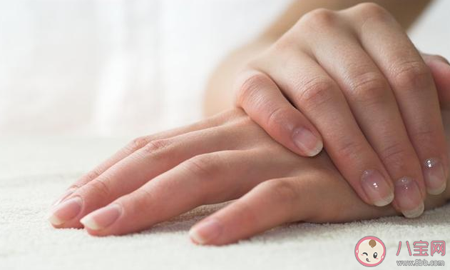 指甲上月牙越多代表身體越健康嗎 月牙多少和健康有關系嗎 指甲上月牙越多代表身體越健康嗎 月牙多少和健康有關系嗎