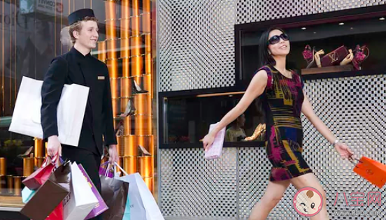 為什么試裙子時不能說喜歡 買東西的小技巧