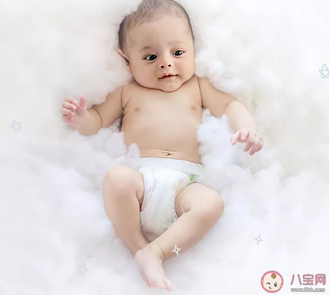 2020夏季寶寶怎么穿衣服 不同場合的寶寶穿衣技巧：