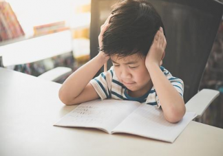 孩子壓力過大會帶來哪些問題 父母怎么幫助孩子從心里解壓