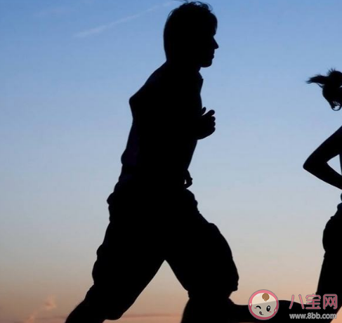 跑步頭發(fā)會越來越少嗎 頭發(fā)變少后還能回來嗎 跑步頭發(fā)會越來越少嗎 頭發(fā)變少后還能回來嗎