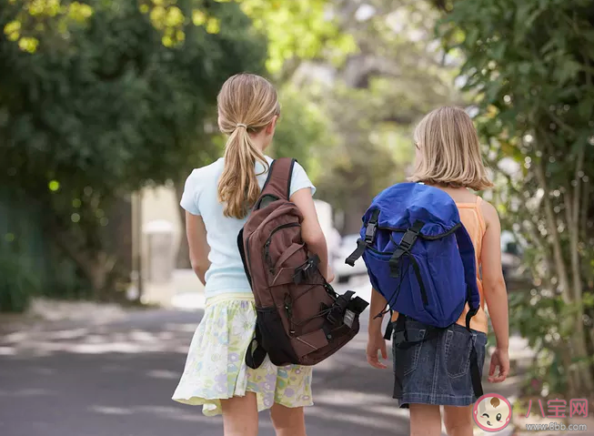 孩子晚一年上學(xué)就是吃虧了嗎 晚一年上學(xué)有什么好處 孩子晚一年上學(xué)就是吃虧了嗎 晚一年上學(xué)有什么好處