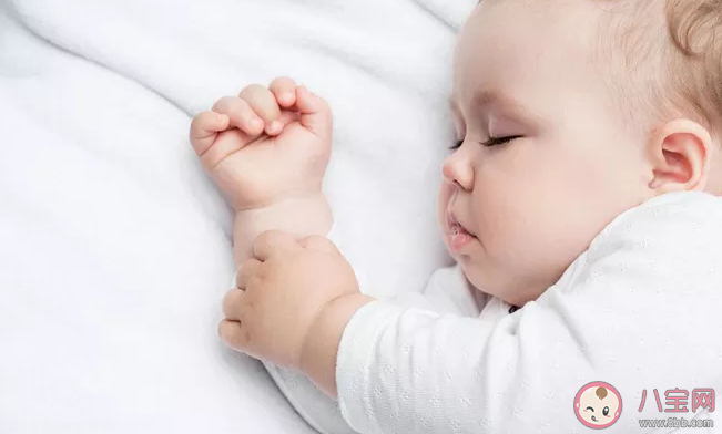 讓寶寶快速入睡的6個神奇小方法 入睡小技巧推薦