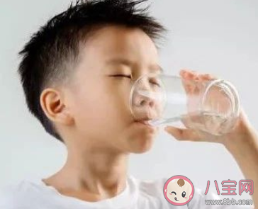 兒童夏季脫水怎么辦 夏天脫水怎么預防