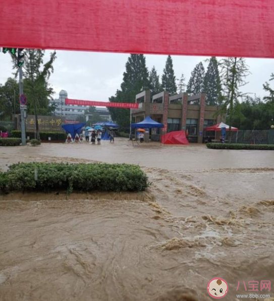 高考期間下雨有什么說法 高考期間遇到暴雨天氣怎么辦 高考期間下雨有什么說法 高考期間遇到暴雨天氣怎么辦