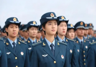 大學生大學期間當幾年兵最合適 大學生當兵的好處和壞處