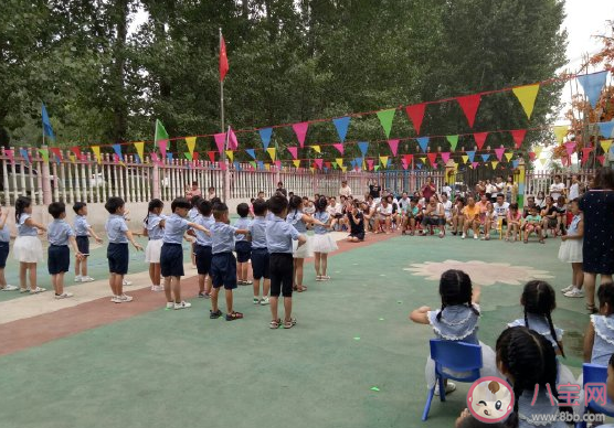 孩子大班畢業(yè)家長(zhǎng)寄語(yǔ)簡(jiǎn)短句子 幼兒園大班父母寄語(yǔ)大全