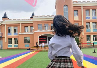 女兒幼兒園畢業(yè)發(fā)朋友圈感言句子 女兒幼兒園畢業(yè)了的感想說說