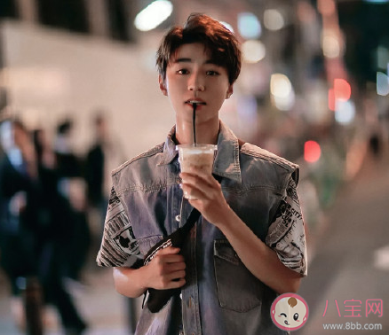 對父母說我想和愛豆結婚是什么反應 父母支持你戀愛式追星嗎