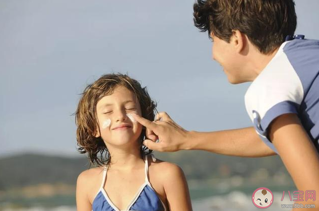 帶寶寶游泳怎么防曬 帶寶寶游泳防曬攻略