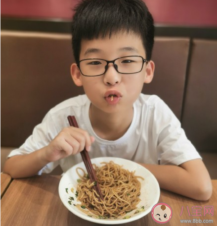 學生放假了家長怎么發朋友圈 學生放假了家長的心情說說 學生放假了家長怎么發朋友圈 學生放假了家長的心情說說