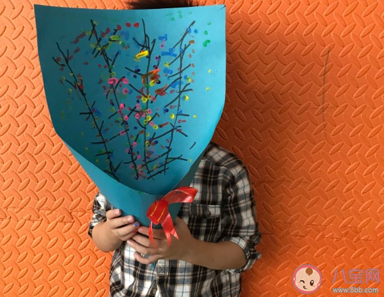 第一次收到兒子送的禮物感受說說 表達第一次收到兒子禮物心情感言