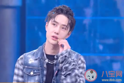 王一博不喜歡自己的表情包是真的嗎 王一博這就是街舞發布會問答 王一博不喜歡自己的表情包是真的嗎 王一博這就是街舞發布會問答