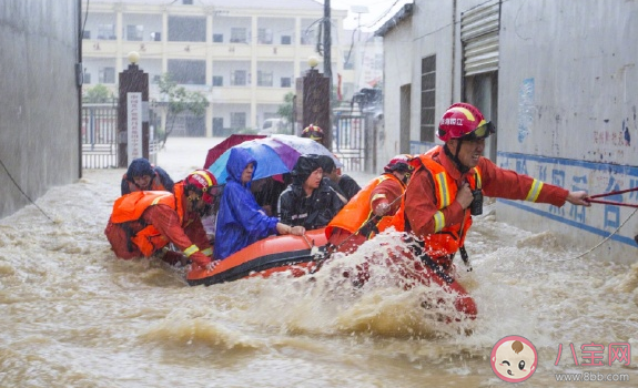 感謝抗洪救災子弟兵朋友圈說說 贊美抗洪救災英雄的句子 感謝抗洪救災子弟兵朋友圈說說 贊美抗洪救災英雄的句子