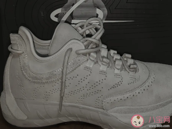 球鞋會越穿越松嗎 球鞋穿大了怎么辦