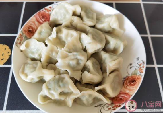 今天吃餃子發朋友圈說說 關于吃餃子曬朋友圈句子