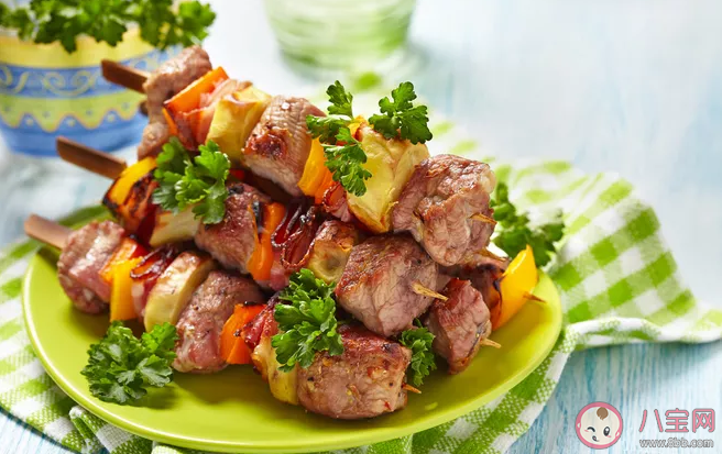 夏天吃燒烤的說說配圖 適合夏天吃燒烤發(fā)朋友圈的句子大全