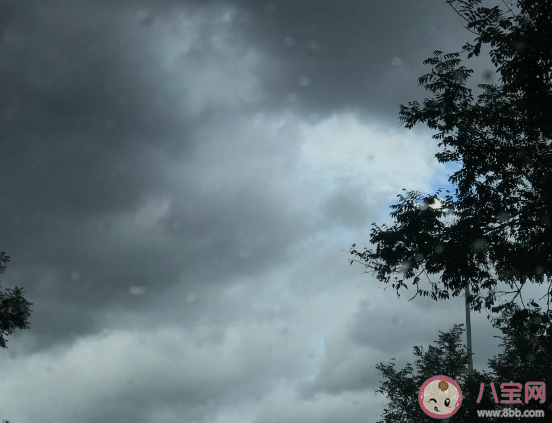 天氣不好心情不好的說說 天氣陰沉沉的感慨短語句子 天氣不好心情不好的說說 天氣陰沉沉的感慨短語句子