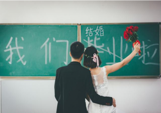 認識幾天的男生說喜歡你時該相信嗎 認識幾天的男生說喜歡正常嗎