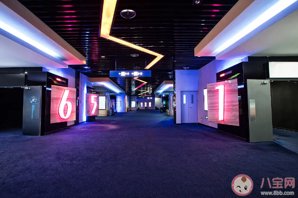 去電影院戴口罩有用嗎 去看電影會不會感染新冠病毒呢