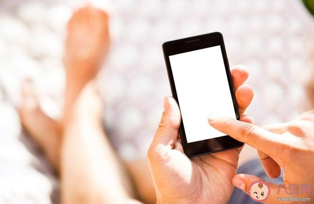 關(guān)于睡前的11個(gè)壞習(xí)慣 睡前不應(yīng)該做哪些事情 關(guān)于睡前的11個(gè)壞習(xí)慣 睡前不應(yīng)該做哪些事情