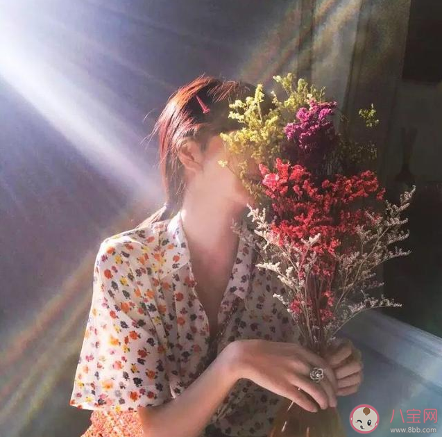 2020好聽簡潔英文名微信網名匯總 微信昵稱簡潔有寓意英文名