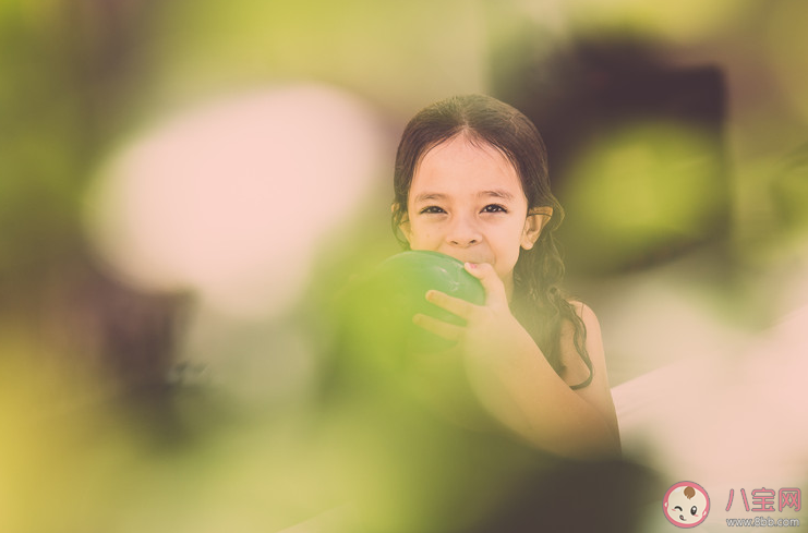 孩子不會獨立思考有什么表現 如何培養獨立思考的能力