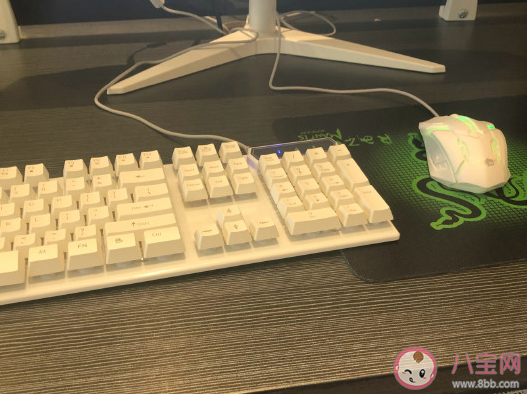 上班無聊發的心情說說句子 形容上班無聊的幽默搞笑句子 上班無聊發的心情說說句子 形容上班無聊的幽默搞笑句子