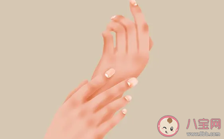 晨起后發(fā)現(xiàn)手指僵硬怎么回事 無法握拳是什么原因