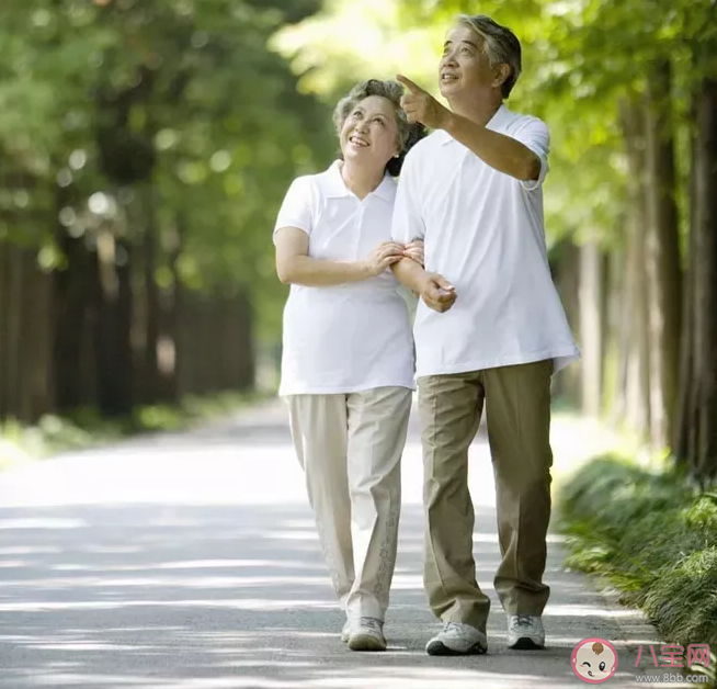 散步能降血壓嗎 高血壓患者散步要注意什么